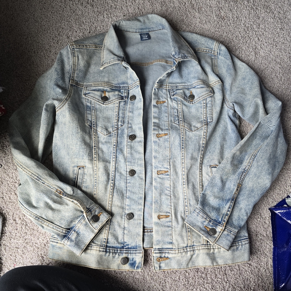 George S Light Wash Denim Jacket